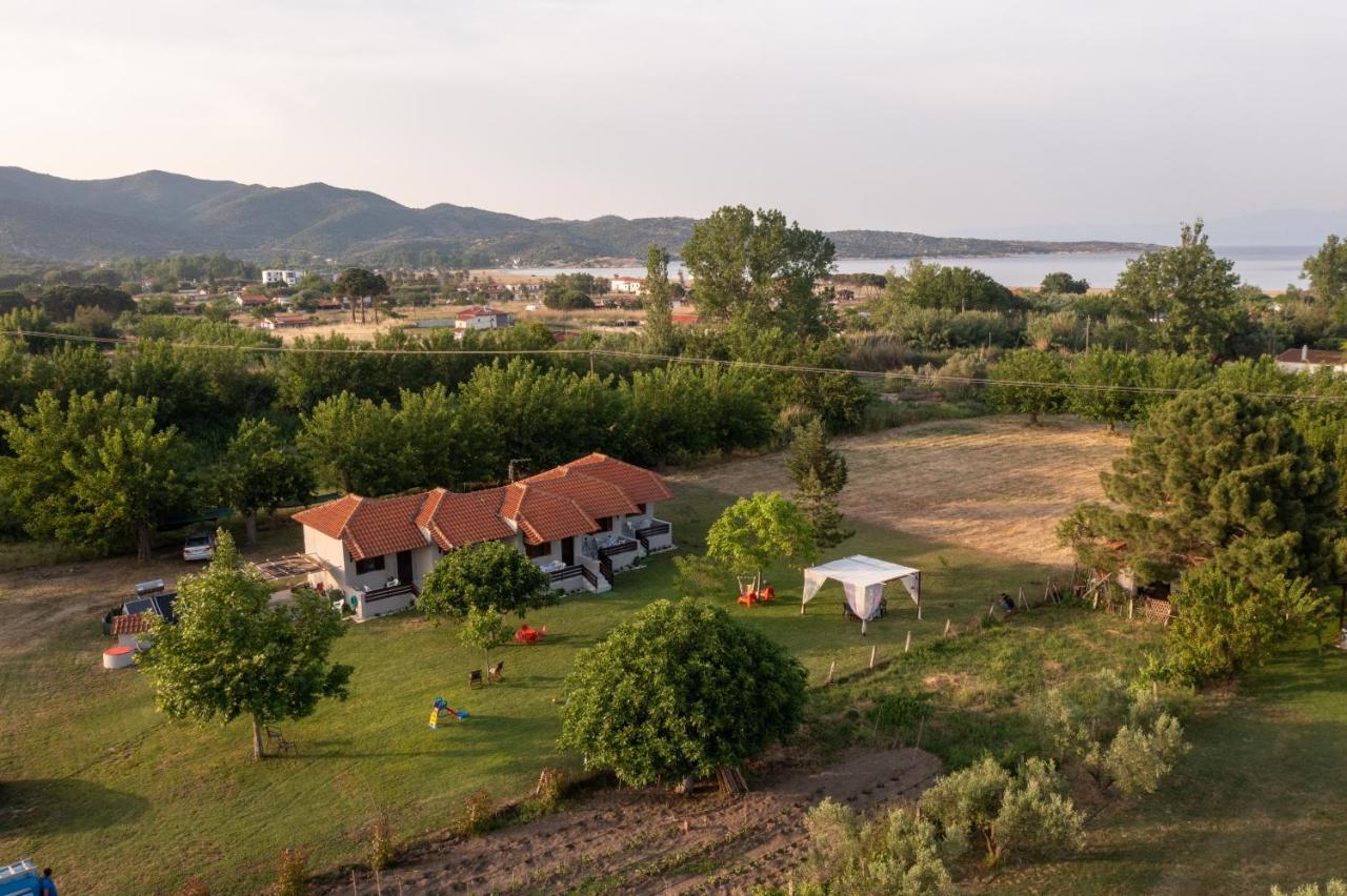Melissi Studios Paralia Sikias Kültér fotó